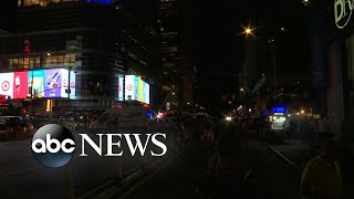 Mysterious blackout leaves New Yorkers in the dark [upl. by Annasus]