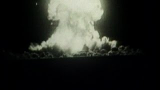 70 Years Ago First Atomic Bomb Tested in US [upl. by Haibot370]